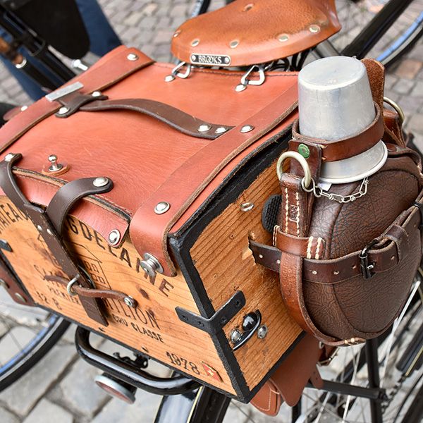Fahrrad mit Holzkiste - Tweet Run 2021